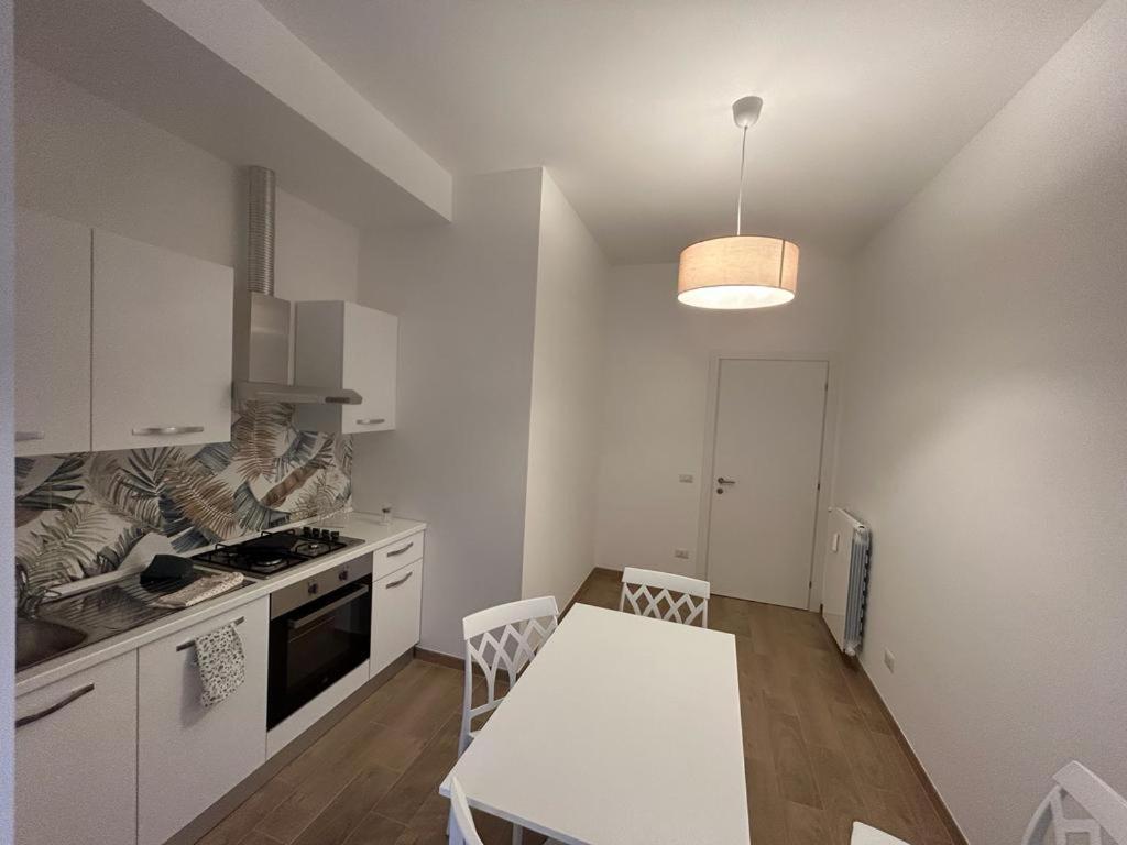 Stiepovich 239 Apartment ลิโด ดิ ออสเตีย ภายนอก รูปภาพ